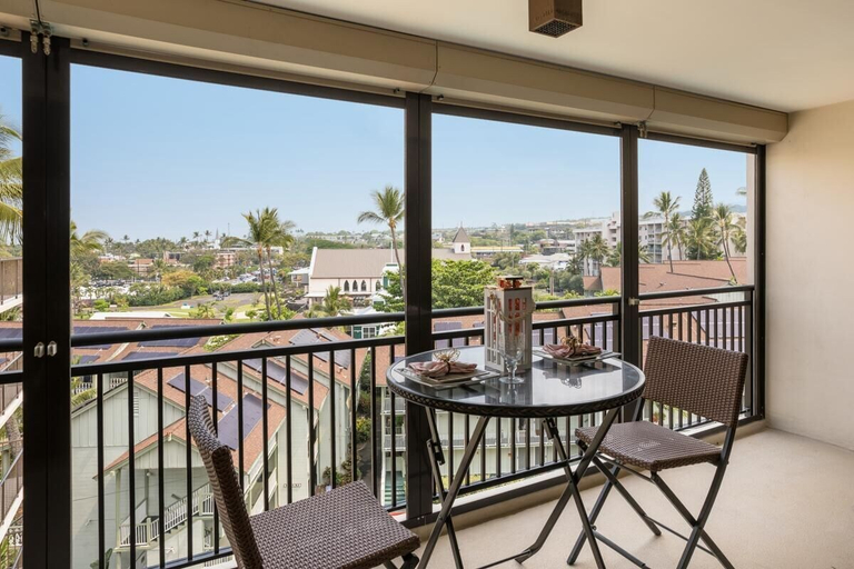 Property grounds 5, Kona Alii 707, Hawaii