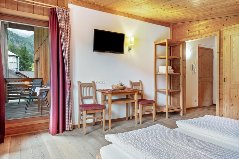 Others 4, Naturidyll Mitterbach, Bolzano