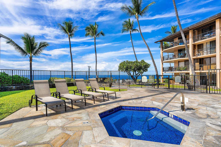 Pool 4, Kona Makai #2-303: Beautiful Top Floor Ocean View W/ac, Hawaii