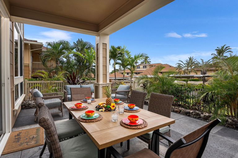 Outdoor dining 5, Alii Cove#s1 Beautiful 2 Level Unit With AC!, Hawaii