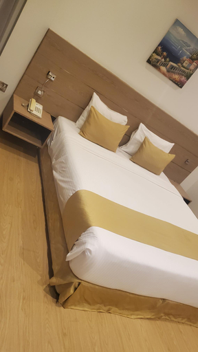 Bedroom 3, Aldar Hotel, Sharjah City
