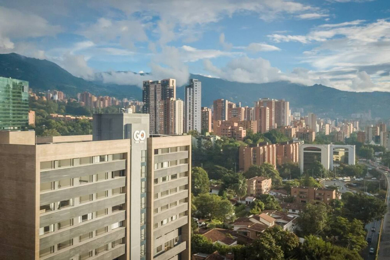 Room 3, Go Living Suites - 1413, Medellín