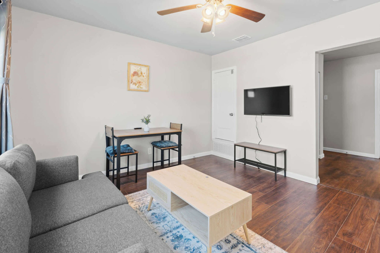Interior 3, Charming 1-bedroom Retreat in Fort Worth, Fort Worth