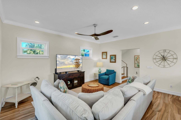 Living area 3, Coastal Livin' 3 Bedroom Home, Manatee