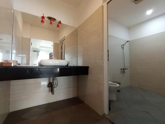 Bathroom 4, Hotel Bai Truoc, Vũng Tàu