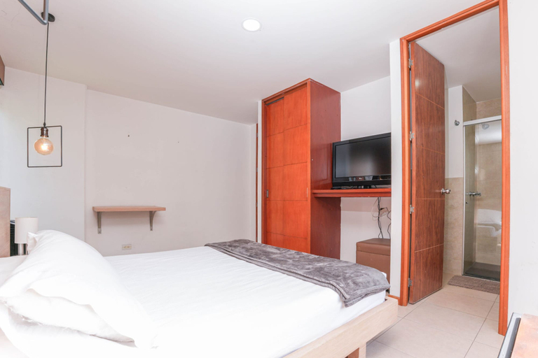 Room 5, Cyan 803 - 2BR in Medell n, Medellín