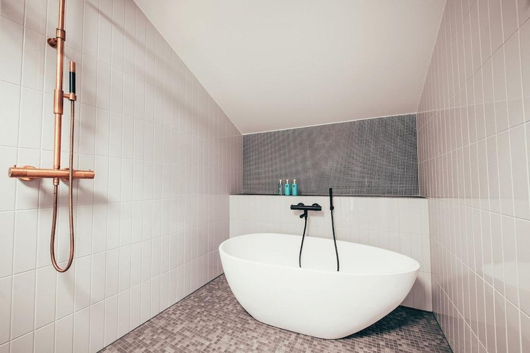 Bathroom 4, The Folks Hotel Konepaja, Uusimaa