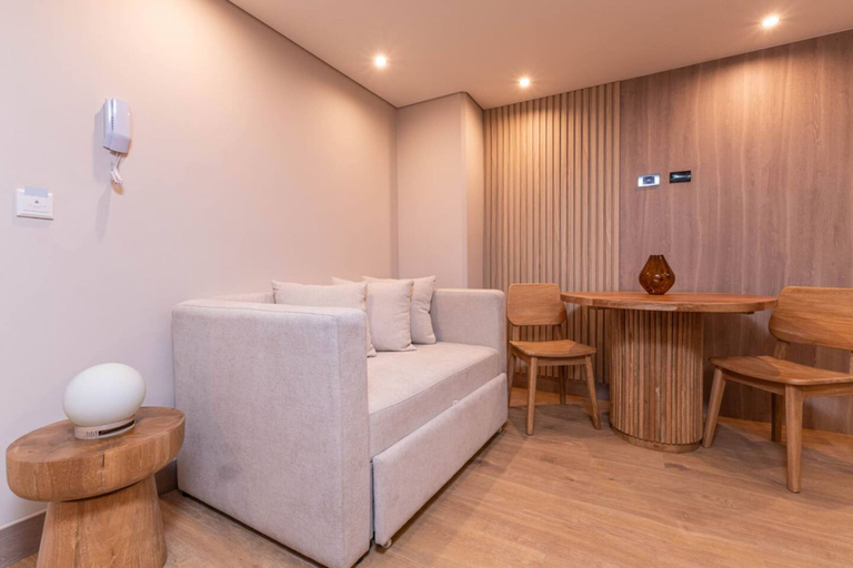 Room 4, Jatisa 302 in Medell n, Medellín