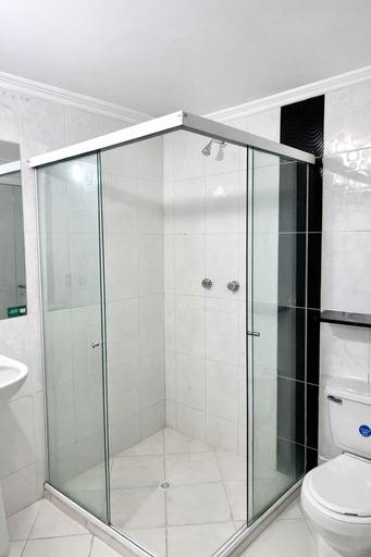 Bathroom 3, Hotel Verony La 70 - Laureles, Medellín