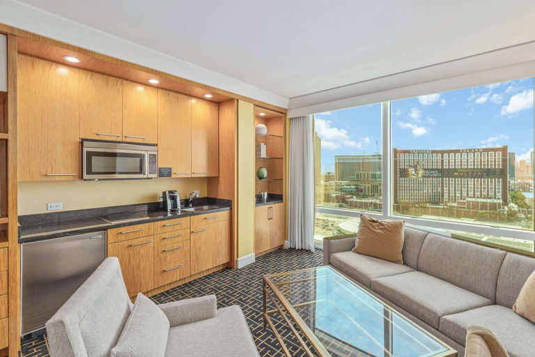 Interior 5, Vegas Luxury Trump Tower Studio 2615, Clark