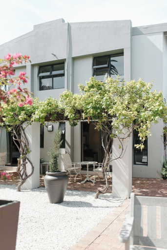 Exterior & Views 2, Whale Away Guest House, Overberg