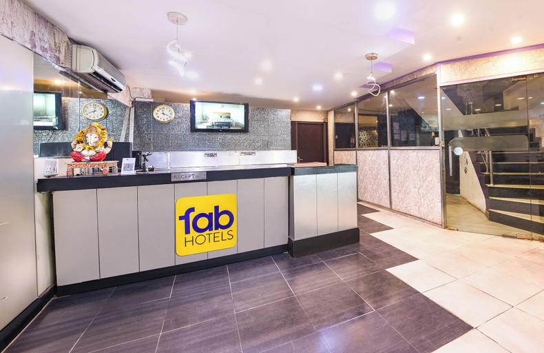 Reception 2, Fabhotel Grand Port View, Delhi