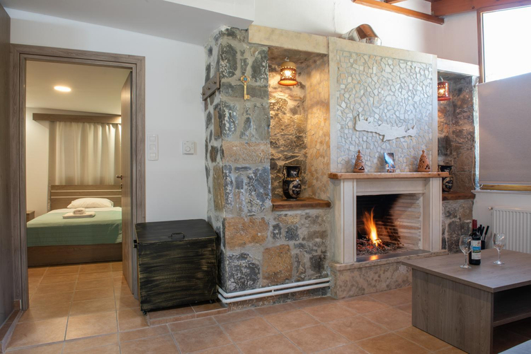 Others 5, Skapani's House, Crete