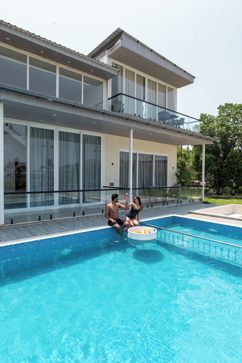 Pool 4, ELIVAAS Tuscan 5BHK Villa with Pvt Pool, Ajmer