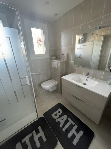 Bathroom, Gite Le Paradis, Lot