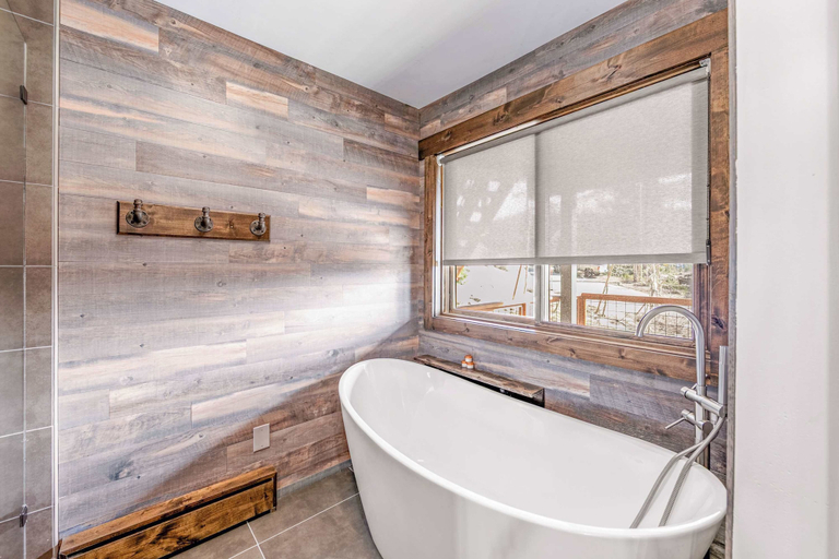 Bathroom 2, Tahoe Nirvana Mountain Views, Douglas