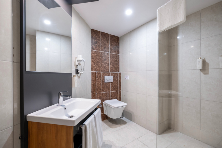 Bathroom 4, Jura Hotels Ada Beach Kusadasi, Kuşadası