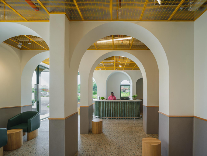 Public Area 3, mu petite, Kinta