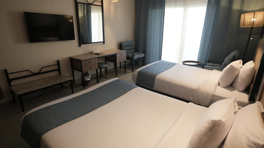 Bedroom 3, Sunny Days Palma De Mirette Resort & Spa , Al-Ghurdaqah