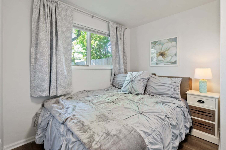 Room, Snug Spot 70 - Close To Downtown & Autzen 1 Bedroom Studio, Lane