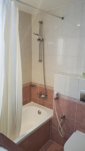 Bathroom 4, Aldar Hotel, Sharjah City