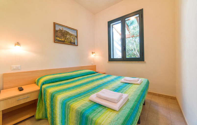 Bedroom 4, Lilybeo Village, Trapani