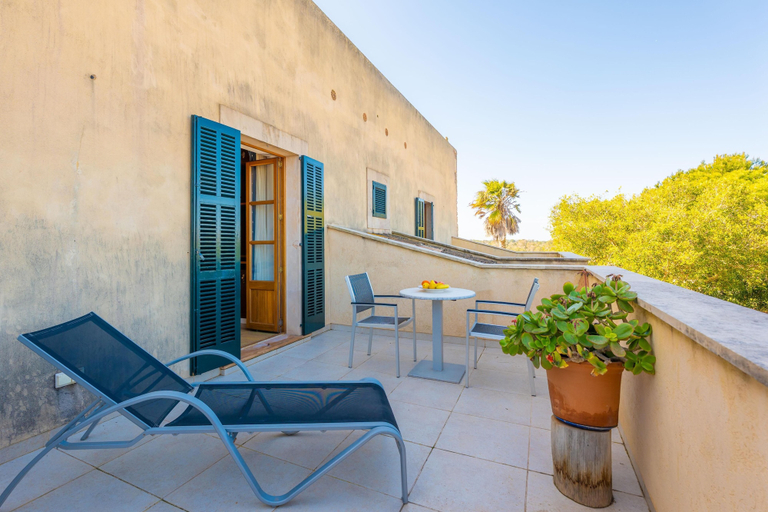 Terrace/patio 3, AGROTURISMO MONDRAGO, Baleares