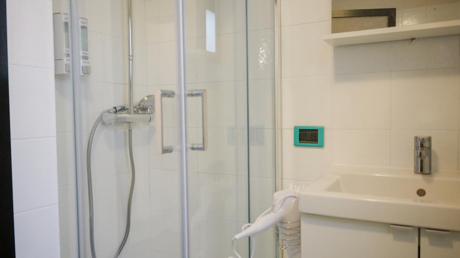 Bathroom 2, Casa Ri Mimmina, Ragusa