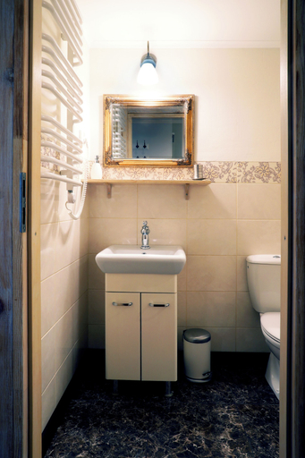 Bathroom 3, Młynarzowy Dworek, Gdynia