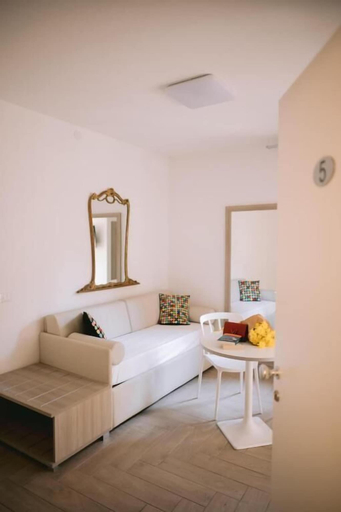 Bedroom 3, Casa Cavour Garda, Verona