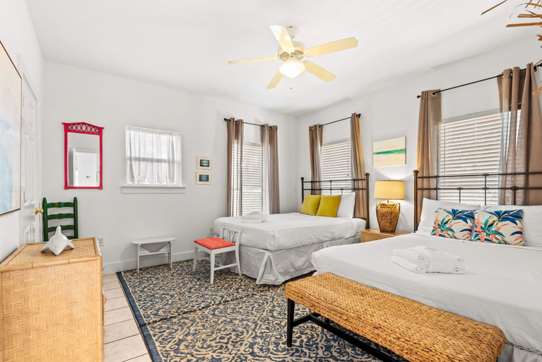 Room 2, Sugar Paws - 200 Yards to Beach - Community Pool, Walton