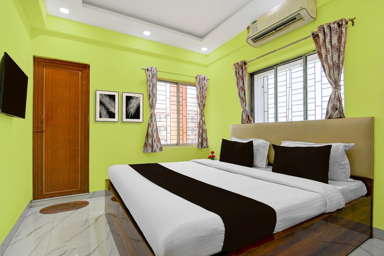 Room 2, Hotel O Axis Mall New Town, North 24 Parganas