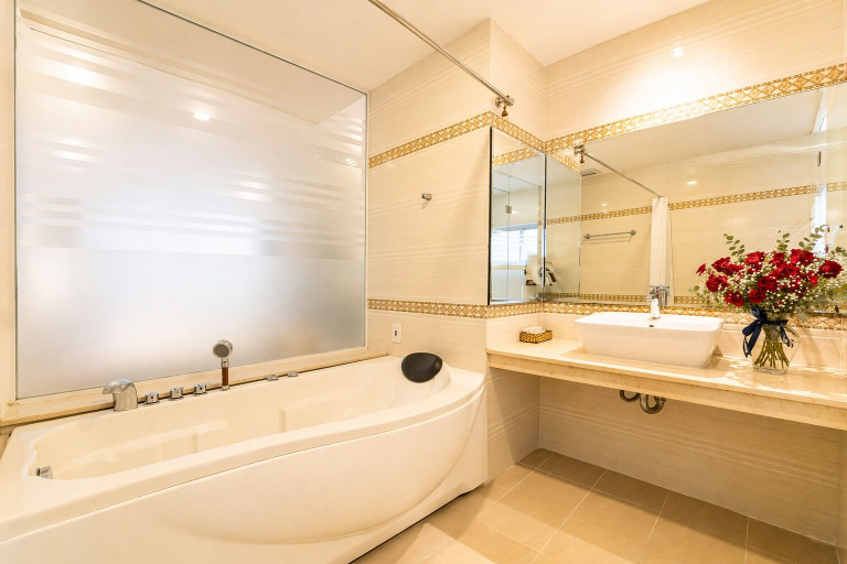 Bathroom 3, Golden Star Hotel, District 1