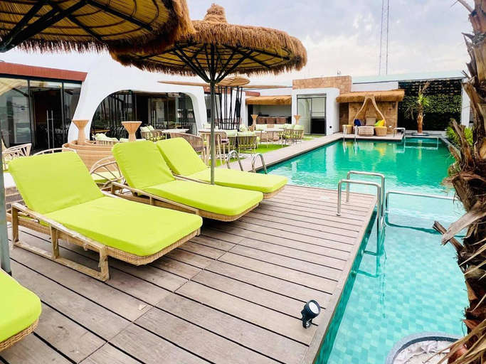 Swimming pool 2, Clarion Inn Greywall By Choice Hotels, Amritsar