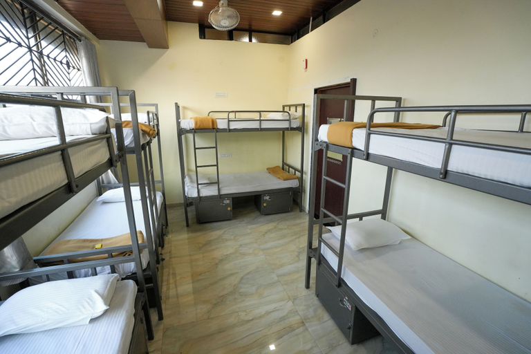 Bedroom 5, Ananya Dorms, Bellary