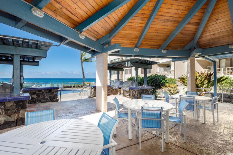 Outdoor dining 5, Kona Reef A-34, Hawaii