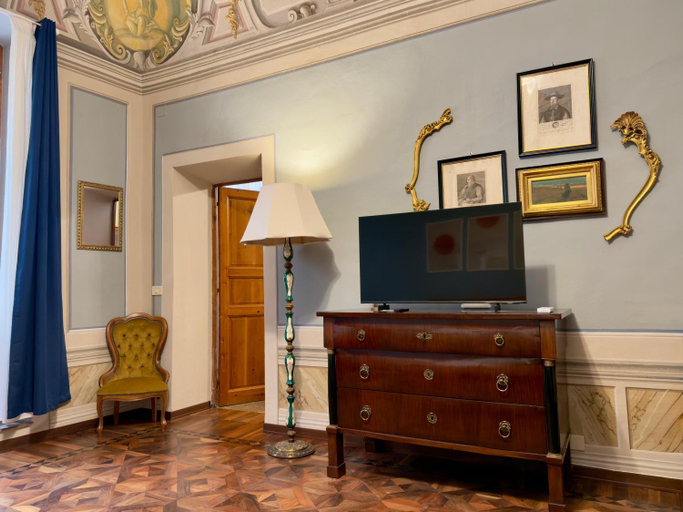 Others 3, Albergo Diffuso Volterra, Pisa
