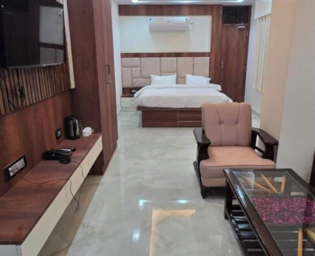 Room 3, Kashi Ganga Inn, Varanasi