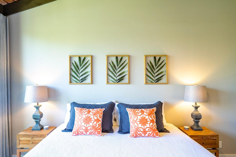 Room 4, Checahale: Gorgeous Top Floor Corner With AC, Hawaii