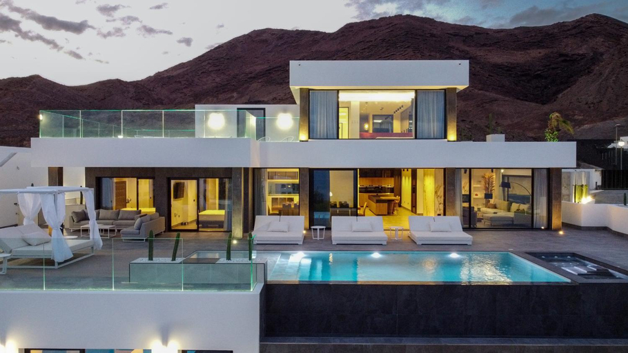 Sport & Beauty 2, Villa Infinity, Las Palmas
