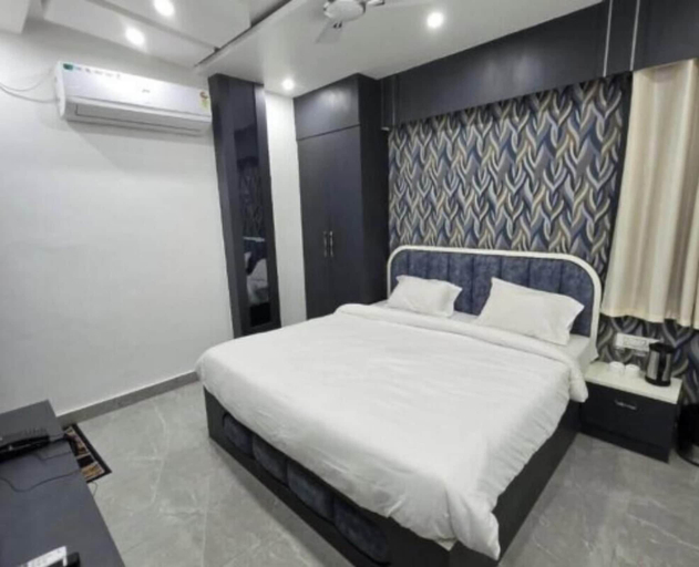 Room 2, Kashi Ganga Inn, Varanasi