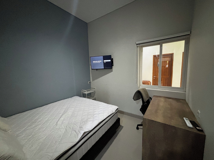 Room 4, Colletion O near Living Plaza Cirebon fo, Cirebon