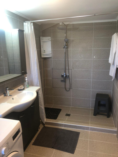 Bathroom 3, Skapani's House, Crete