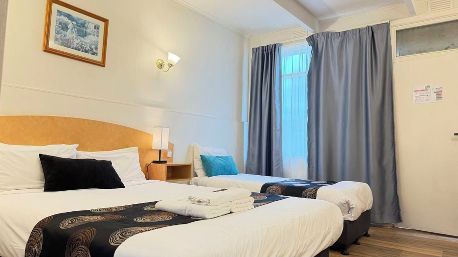 Bedroom 2, Parkville Motel, Melbourne