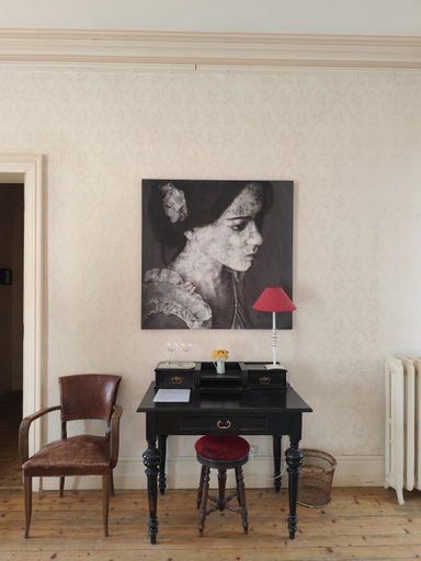 Others 4, La chambre du Chateau proche St Emilion, Gironde