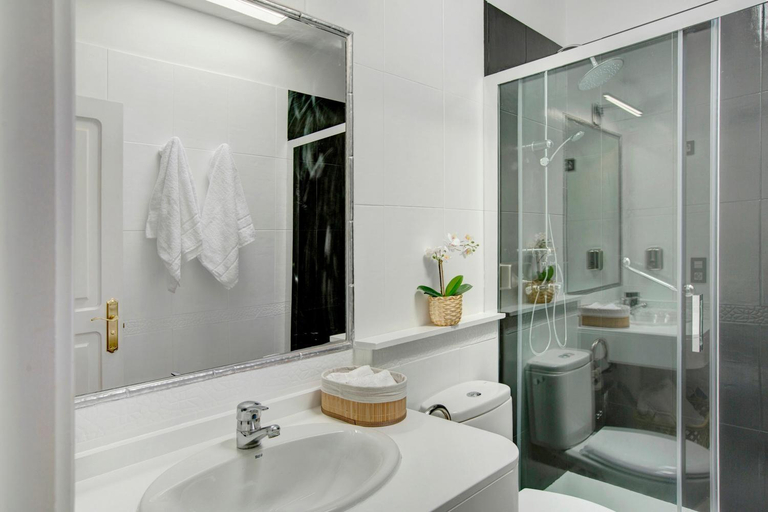 Bathroom 3, Villa Hyc Playa de las burras, Las Palmas