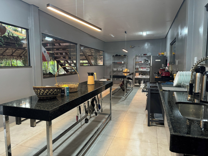 Private kitchen, Casa Alter do Chão - Floresta Encantada, Santarém