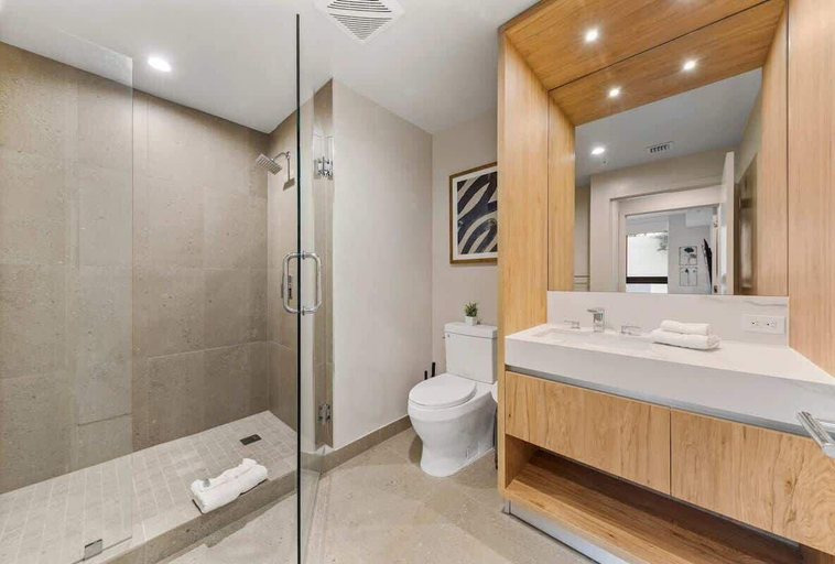 Bathroom, Casiola Residences at The Crosby, Miami-Dade
