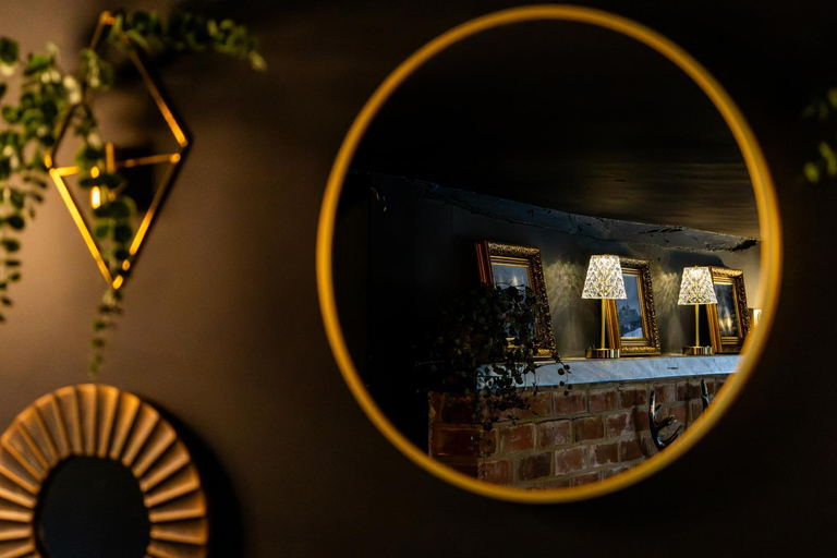 Others 5, The Kings Head Inn, East Sussex