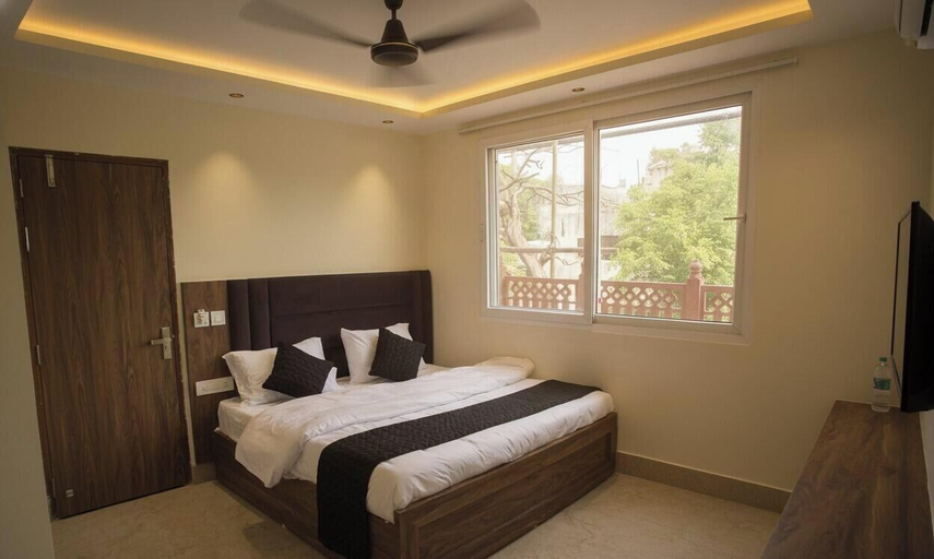 Room 2, Hotel Gorli Heritage, Hardwar